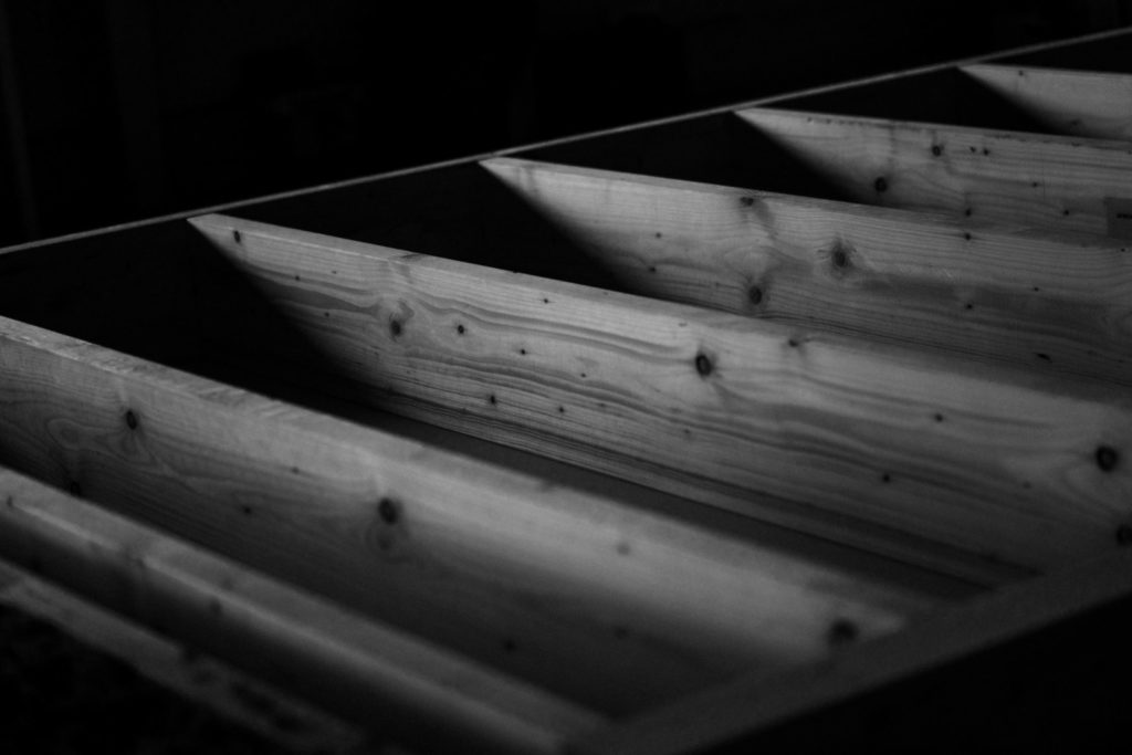 Nahaufnahme Holzbalken